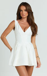 Yara Mini Dress - Plunge Corset Front V Waist Fit And Flare Dress in White