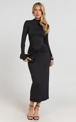 Amelita Midi Dress - Long Sleeve Knot Detail Dress in Black