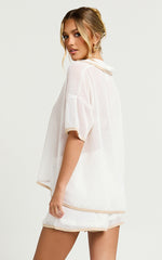 Brylee Two Piece Top and Shorts Set - Trim Knit Short Set in White/Tan